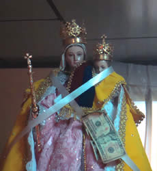 Virgen de El Carmen de Gualalcay